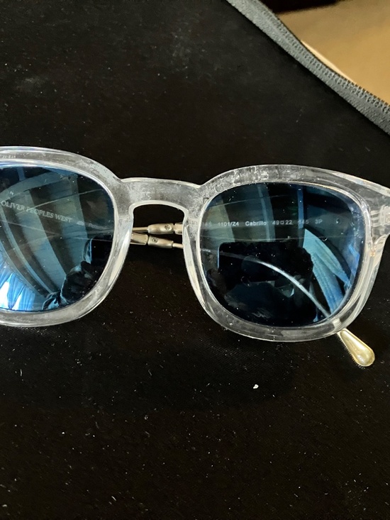 OLIVER PEOPLES CABRILLO SUNGLASSES CLEAR W/BLUE POLARIZED LENSES. EXC. CONDITION main image 8